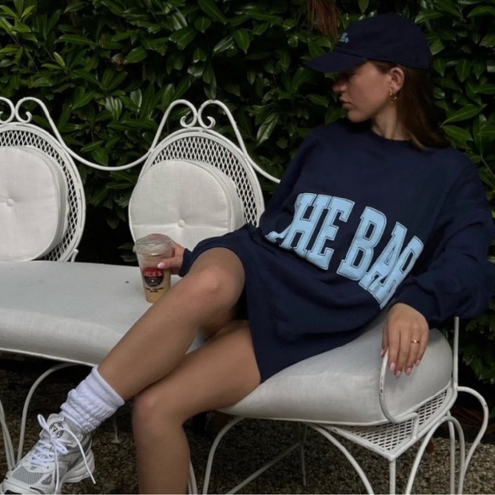 THE BAR Navy‎ & White Varsity Pullover Sweatshirt Large